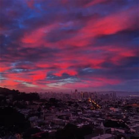 Kite Hill Open Space Viewpoint, San Francisco, CA - California Beaches