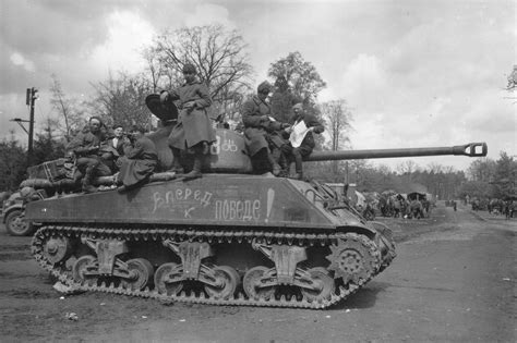 ファイル:M4A2 Lend-Lease Tank at Grabow Germany May 1945.jpg - Wikipedia