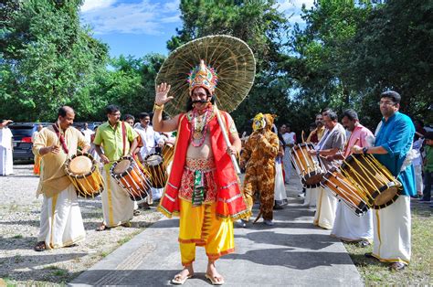 With Pookalams & Puli Kali, Here’s How The 10 Days Of Onam Are Celebrated