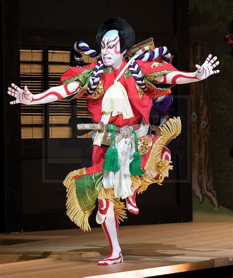 Kabuki | Elliott Franks Photography Services | Japanese outfits, Kabuki theatre, Kabuki costume