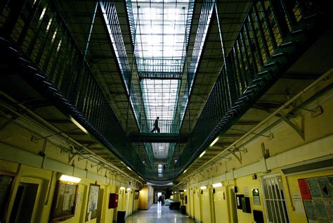 Pentonville prison escape: Attempted murderer on run with fellow inmate ...