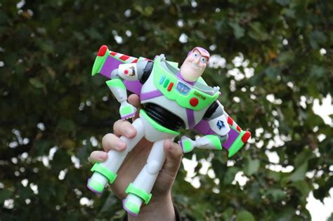 Buzz Lightyear - Multi Color Print by ChaosCoreTech - Thingiverse 3d Printing Diy, Lightyears ...