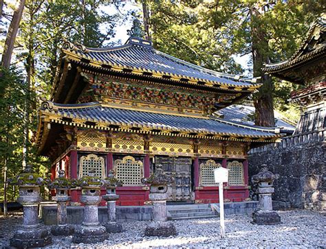 ron sutton images: Nikko Temple Japan