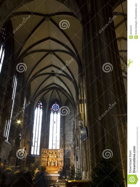 Stephansdom Cathedral Interior in Vienna Editorial Photo - Image of ...