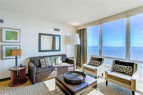 Beautiful Oceanfront 2 bedroom luxury suite at Oceanaire Resort ...