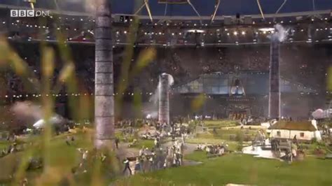 PHOTOS: 2012 London Olympics Opening Ceremony - Business Insider