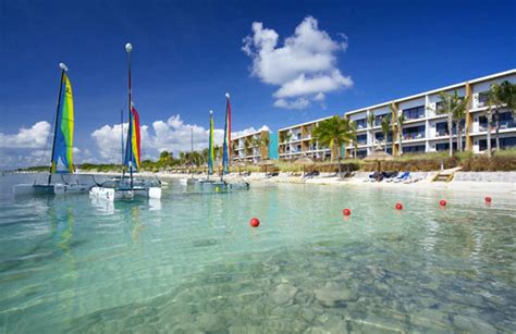 7 Best All Inclusive Cancun Resorts for Families | Family Vacation Critic