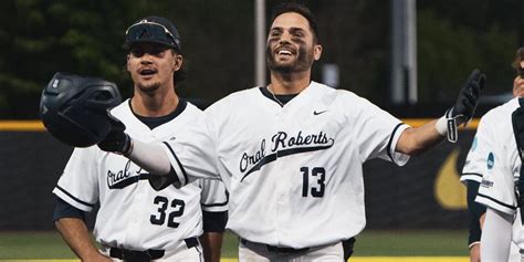 Eugene: Oral Roberts flips the script, walks off Oregon • D1Baseball