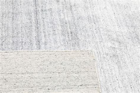 Eleganza - Light Grey 250 x 350 cm Rug - Rugvista