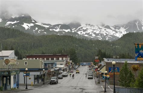 Alaska rural health care providers ‘in limbo’ amid budget cuts from FCC ...