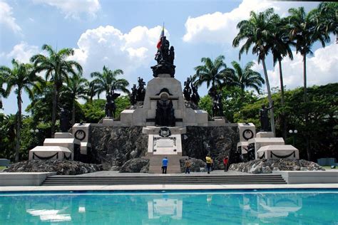 MONUMENTO DE LA BATALLA DE CARABOBO | Venezuela paisajes, Venezuela, Monumento