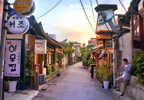 Things To Know Before Visiting Insadong, South Korea - Mapping Megan