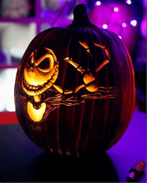 This Wonderful Jack Skellington Pumpkin Carving Will Reach Out And Grab You (With images) | Jack ...