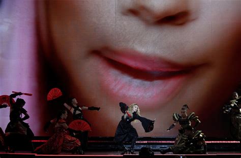 Photos: Madonna in concert at the Forum - Los Angeles Times