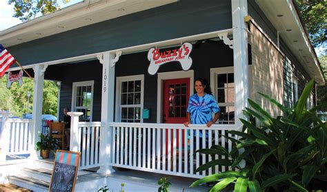 Ocean Springs welcomes back popular downtown breakfast spot - gulflive.com