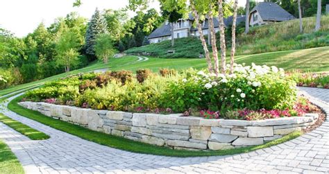 8 Hardscape Elements You'll Love | Drost Landscape