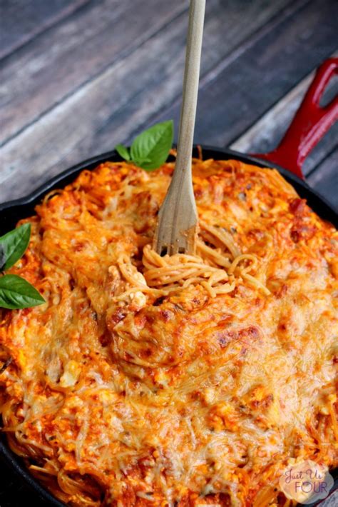 Three Cheese Baked Spaghetti - A Yummy Baked Spaghetti Recipe