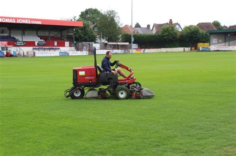 Bromsgrove Sporting receive 'pitch-perfect' £1.5k grant | Pitchcare