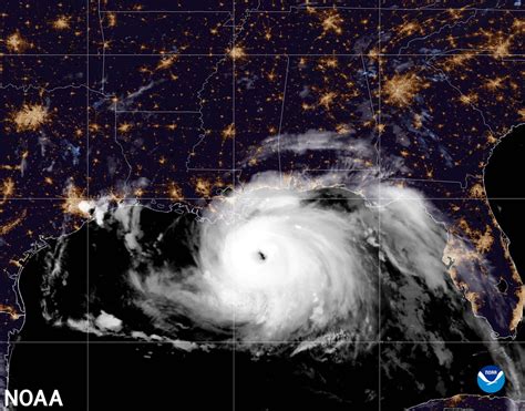 2022 Atlantic hurricane season NOAA predictions - geospatial-insight.com