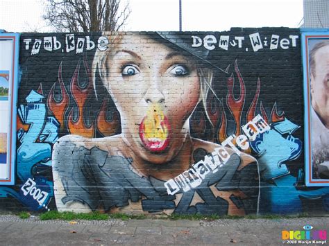 Berlin Wall Graffiti | Graffiti Sample