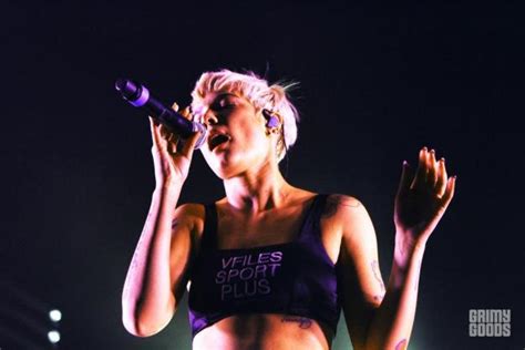 Halsey Announces Love and Power Tour with Los Angeles date at Hollywood Bowl - Grimy Goods