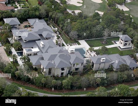 Aerial views of former NBA superstar Michael Jordan's new home in ...