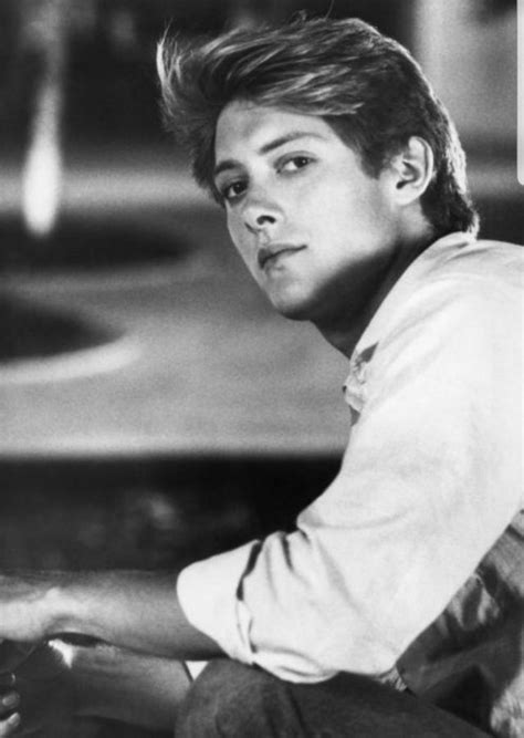 32 Fabulous Portrait Photos of a Young and Handsome James Spader ...