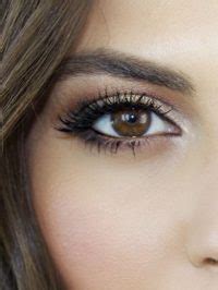 Maquiller des yeux marrons : conseils et tutoriels pour un maquillage ...