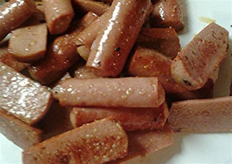 Skye's fried Vienna sausages Recipe by skunkmonkey101 - Cookpad