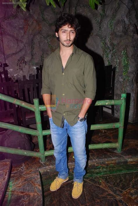 Kunal Karan Kapoor at Na Bole Tum Ne Maine Kuch Kaha Bash in Andheri, Mumbai on 25th May 2012 ...