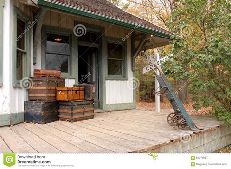 Old train station stock image. Image of platform, fashioned - 84071667