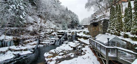 23 Things to Do in the Poconos in the Winter