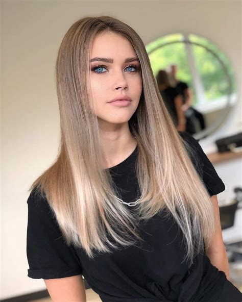 25 Dark Blonde Hair Color Ideas Trending in 2024 | Colore capelli biondo scuro, Capelli, Capelli ...