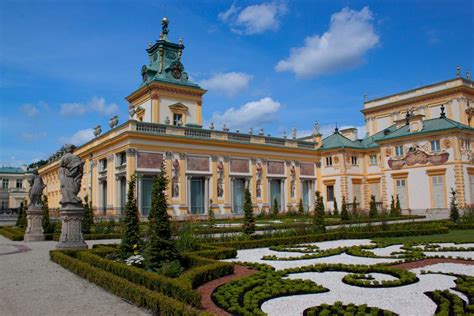 Royal Castle with Warsaw Old Town + Wilanow Palace of King Jan III ...