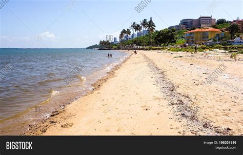 Hot Weather Maputo Image & Photo (Free Trial) | Bigstock