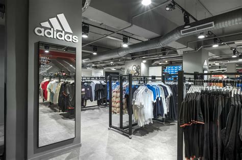 Adidas Outlet Stores - BALLIAN TECHNIKI S.A.