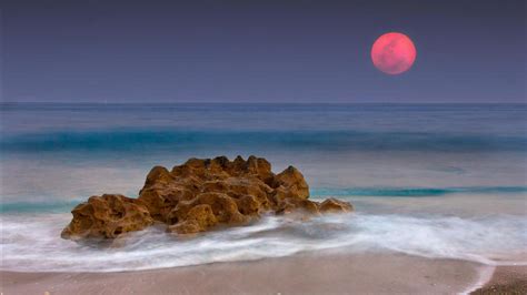 🔥 [39+] Moon Over Ocean Wallpapers | WallpaperSafari