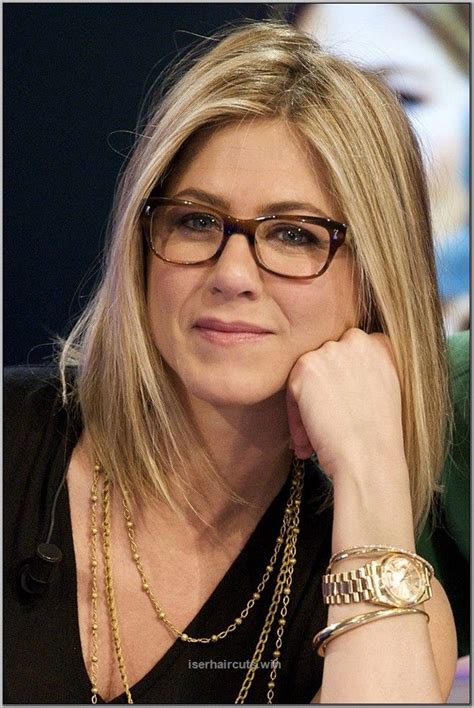 Beautiful A Look at Trendy Hairstyles for Women Over 45 with Glasses The post A Look at Trendy ...