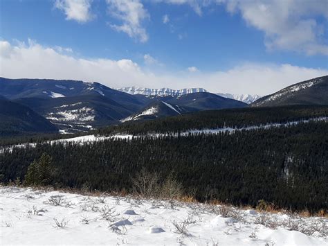 Sulphur Springs Trail - A Hiking Guide in Elbow River