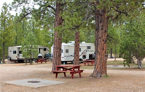 7 mejores campings cerca del Parque Nacional Bryce Canyon - Bookineo