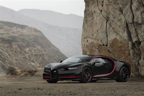 Bugatti Chiron Super Sport Side View