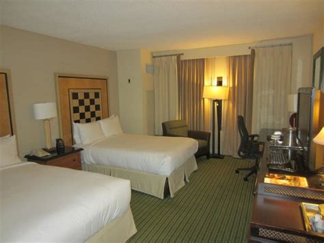 King Suite - excellent water pressure - Picture of Hilton Orlando Lake Buena Vista - TripAdvisor