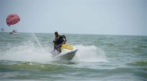 Experience Exciting Water Sports at Calangute Beach, Goa! - Joy Goa ...