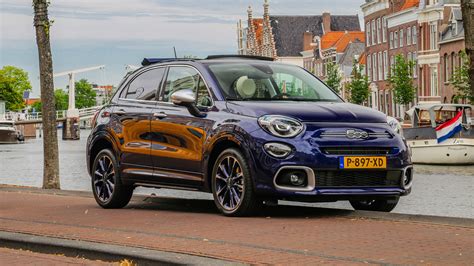 Review - Fiat 500X Hybrid Yacht Club Capri - All cars news