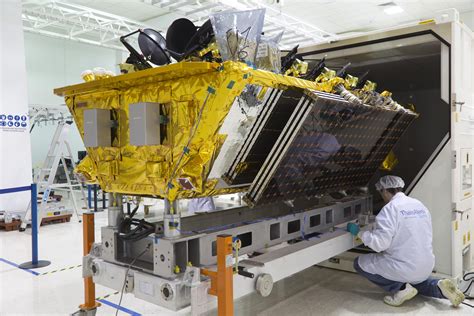 O3b – Spacecraft & Satellites