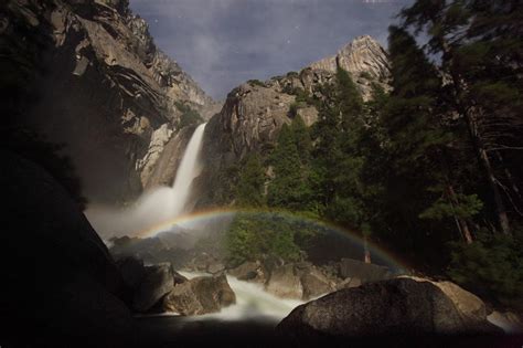 Moonbow, A Lunar Rainbow - Unbelievable Info