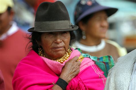 The native peoples of Ecuador -- People in photography-on-the.net forums