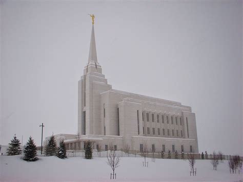 Rexburg Idaho Temple Photograph Gallery | ChurchofJesusChristTemples.org