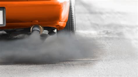 6 Causes Of Black Smoke From Exhaust (+How To Fix) | RepairSmith