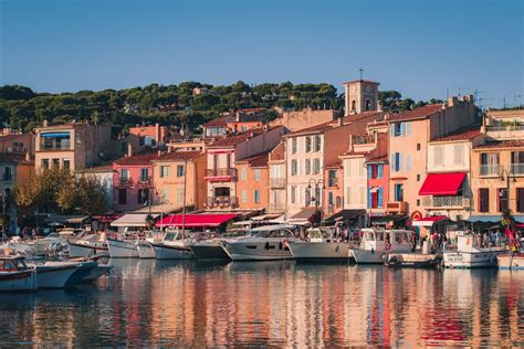 10 Charming Small Towns & Villages on the French Riviera to Visit